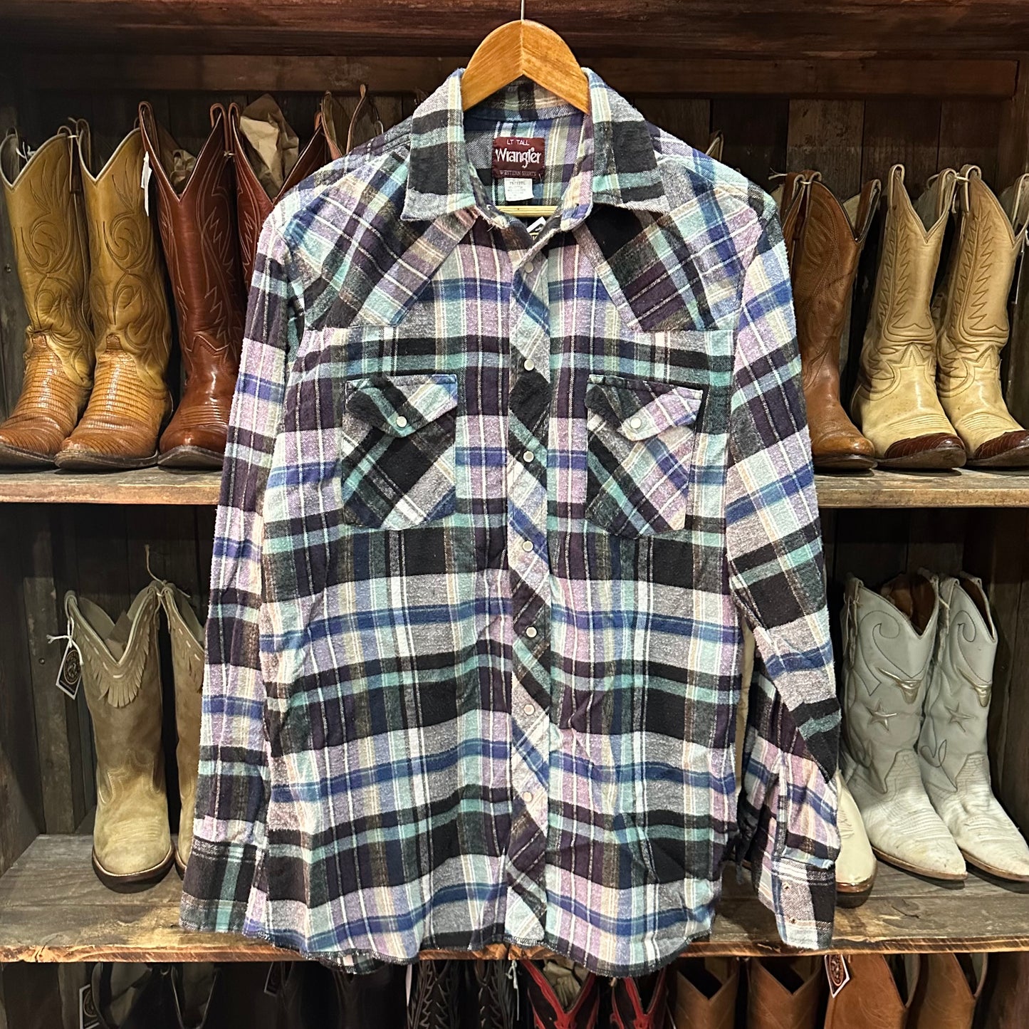 Pearl Snap LS Wrangler Flannel Large Tall