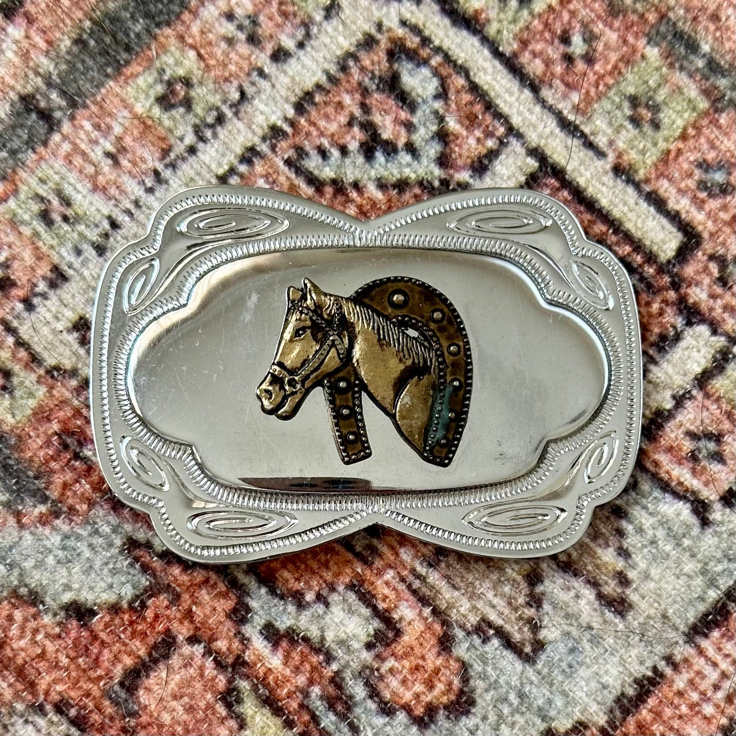 Belt Buckle Two-Tone Horse & Horseshoe