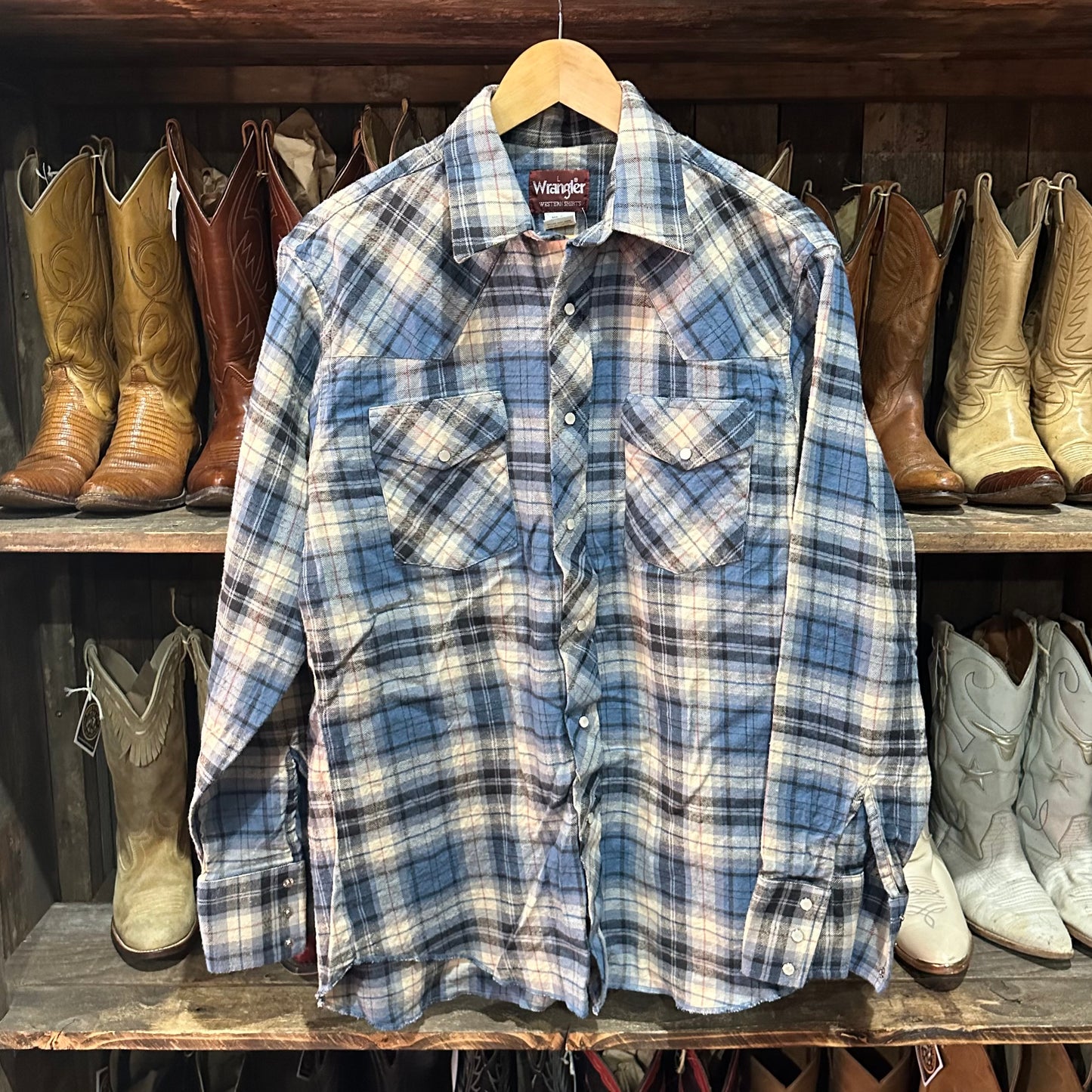 Pearl Snap LS Wrangler Flannel Large