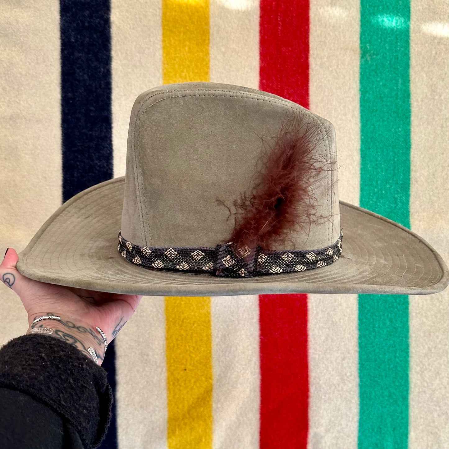 Western Hat Ya
