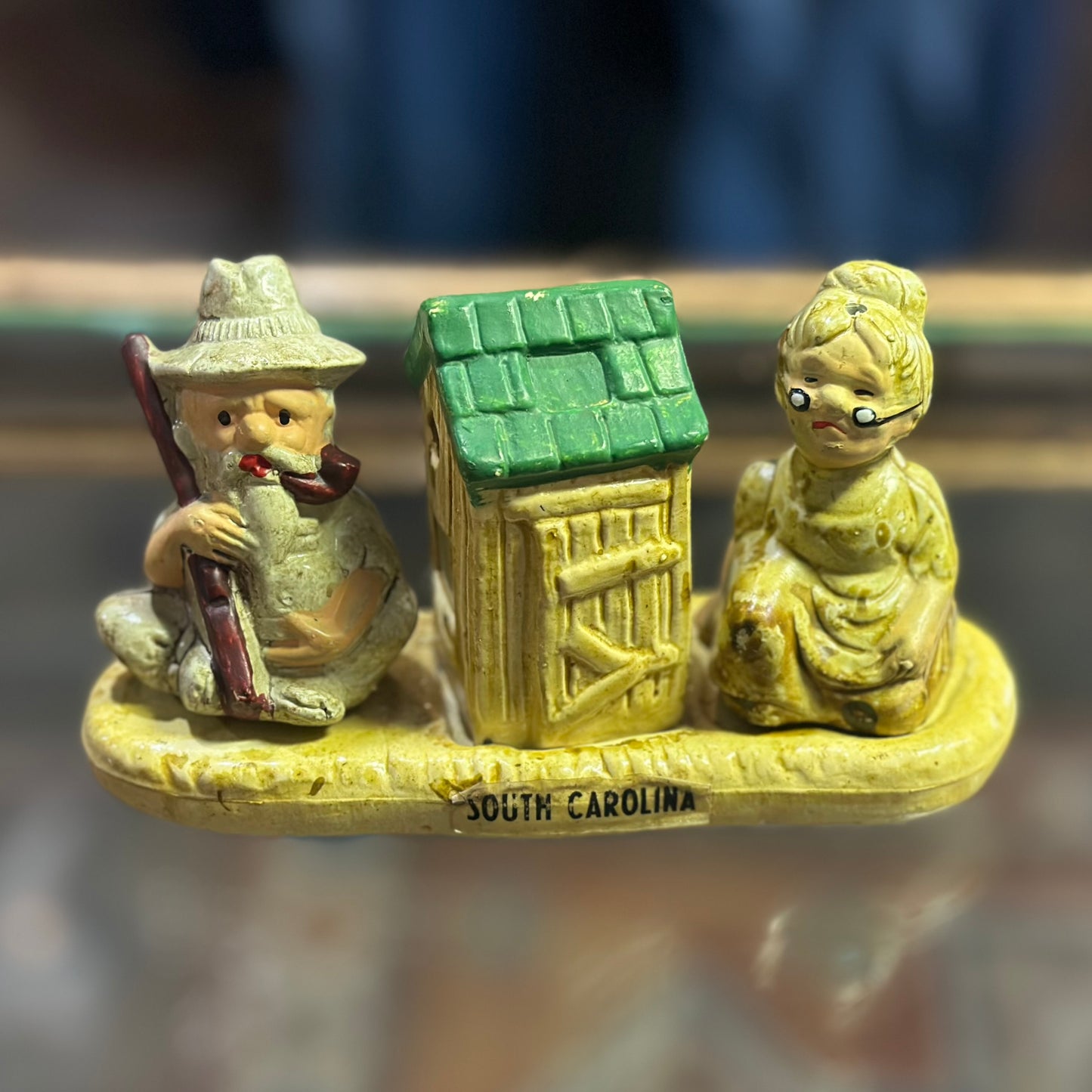 Salt & Pepper Shakers Outhouse Couple
