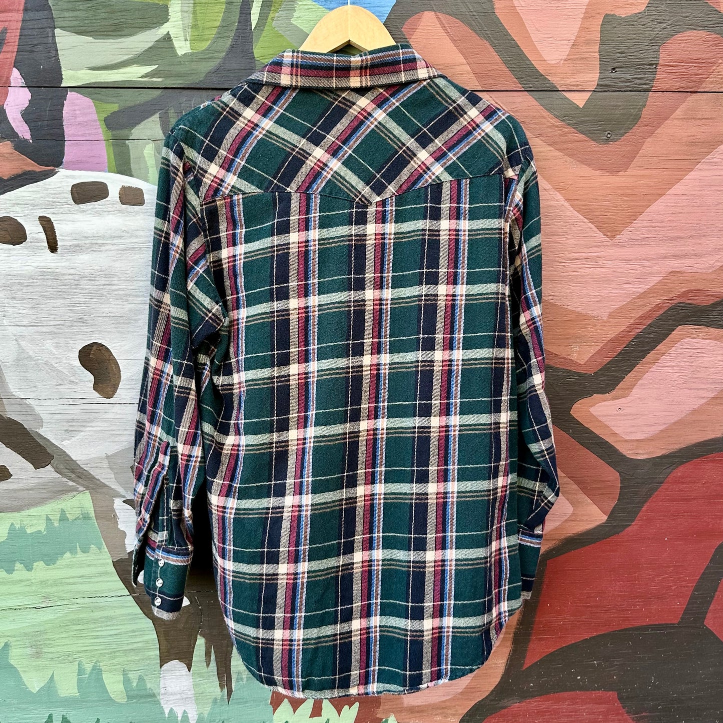 Pearl Snap LS Plains Flannel Medium
