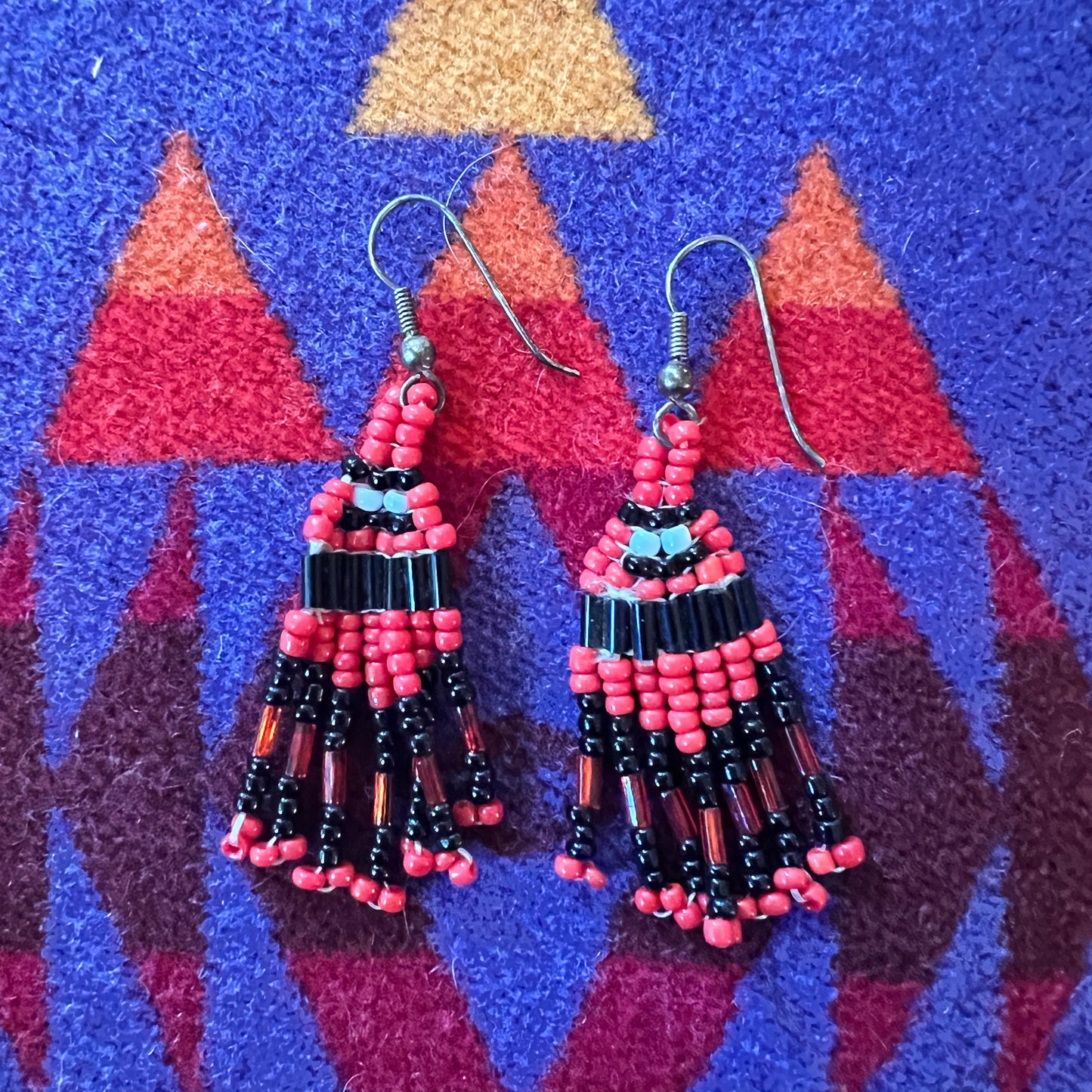 Earrings Beaded Red & Black