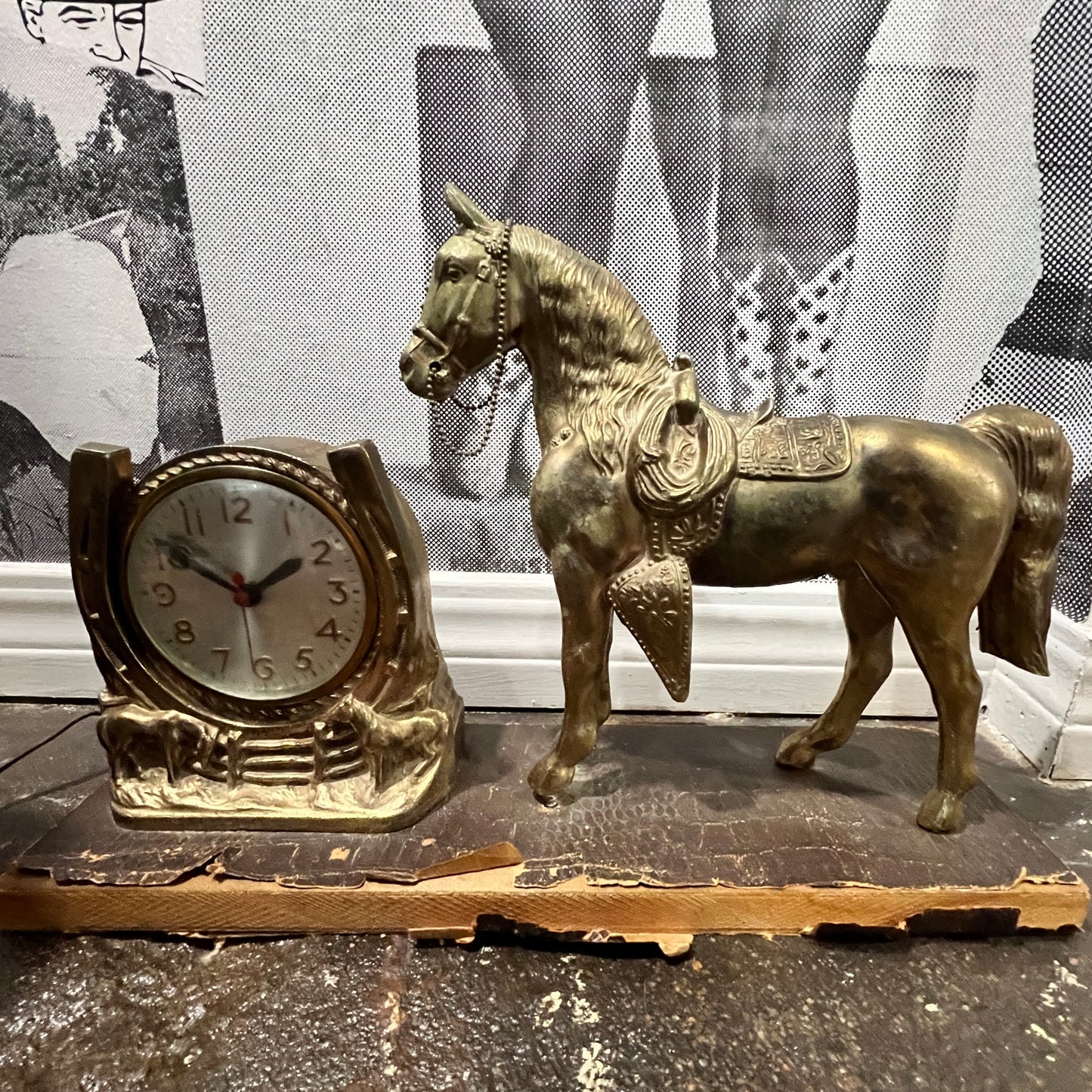 Horse Clock