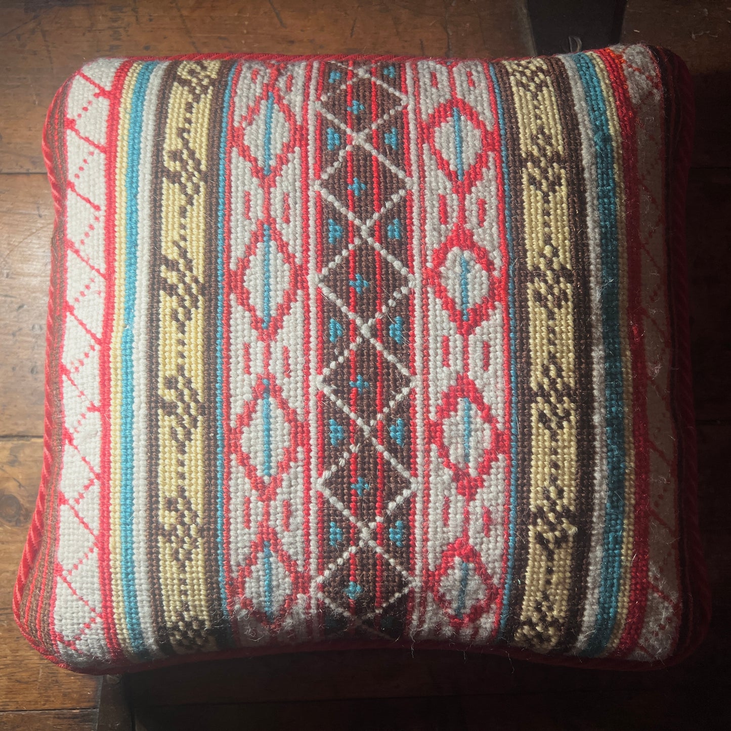Pillow Southwestern Stitch