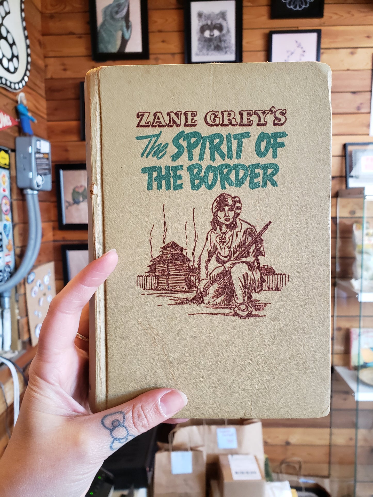 1950 Zane Grey's The Spirit of the Border Book with Illustrations