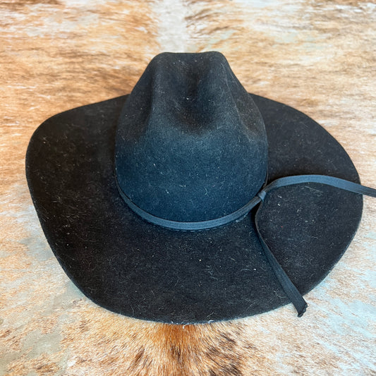 Western Hat Twister