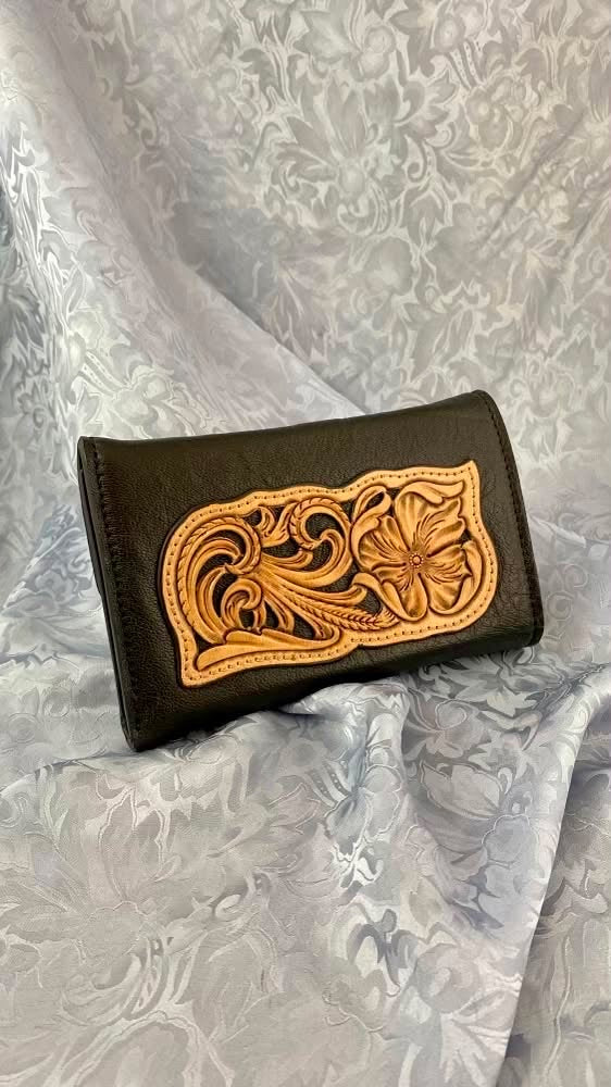 Wallet Bison Leather with Kangaroo Interior
